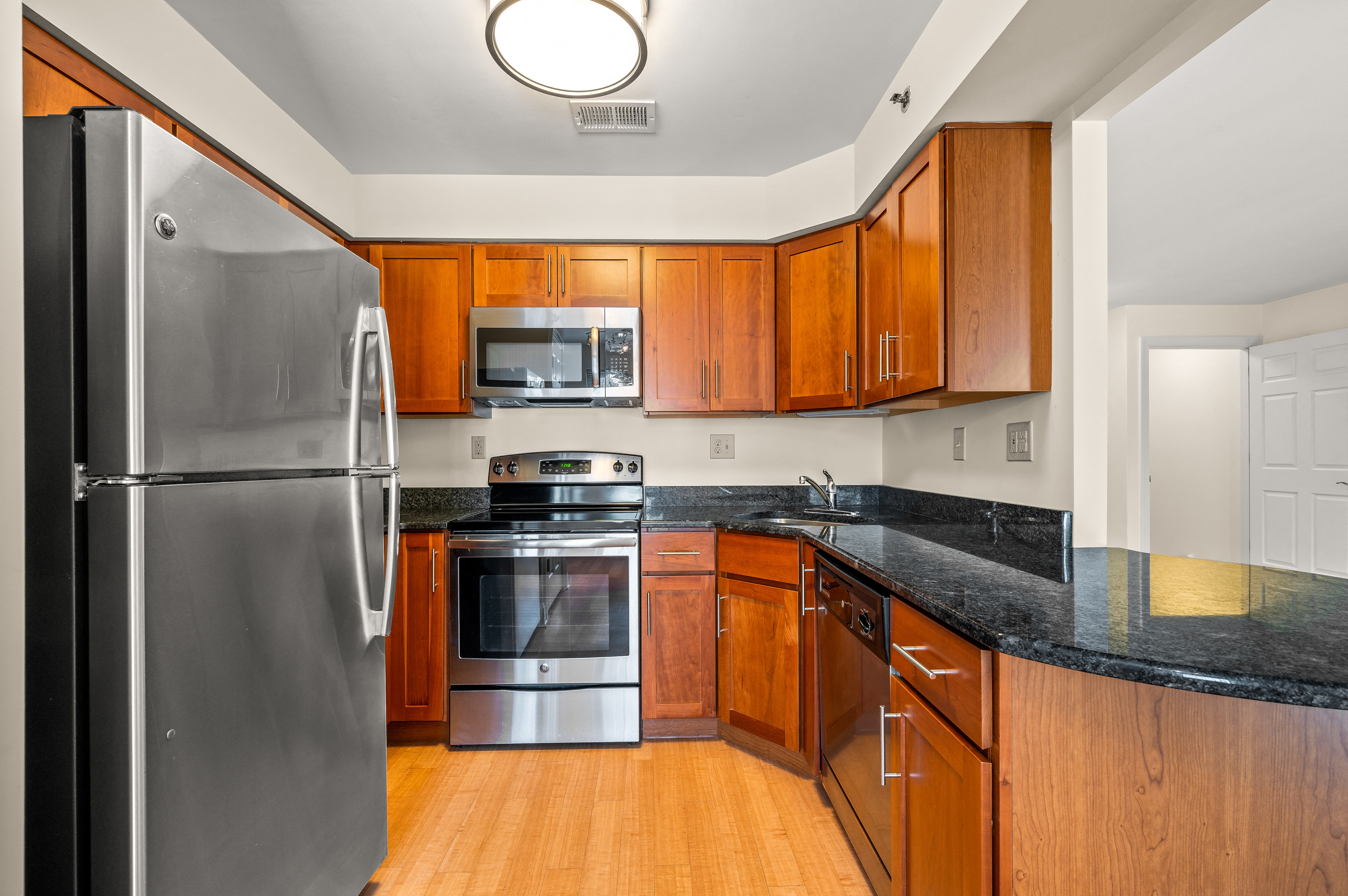 Chaddwell Apartments Image 18